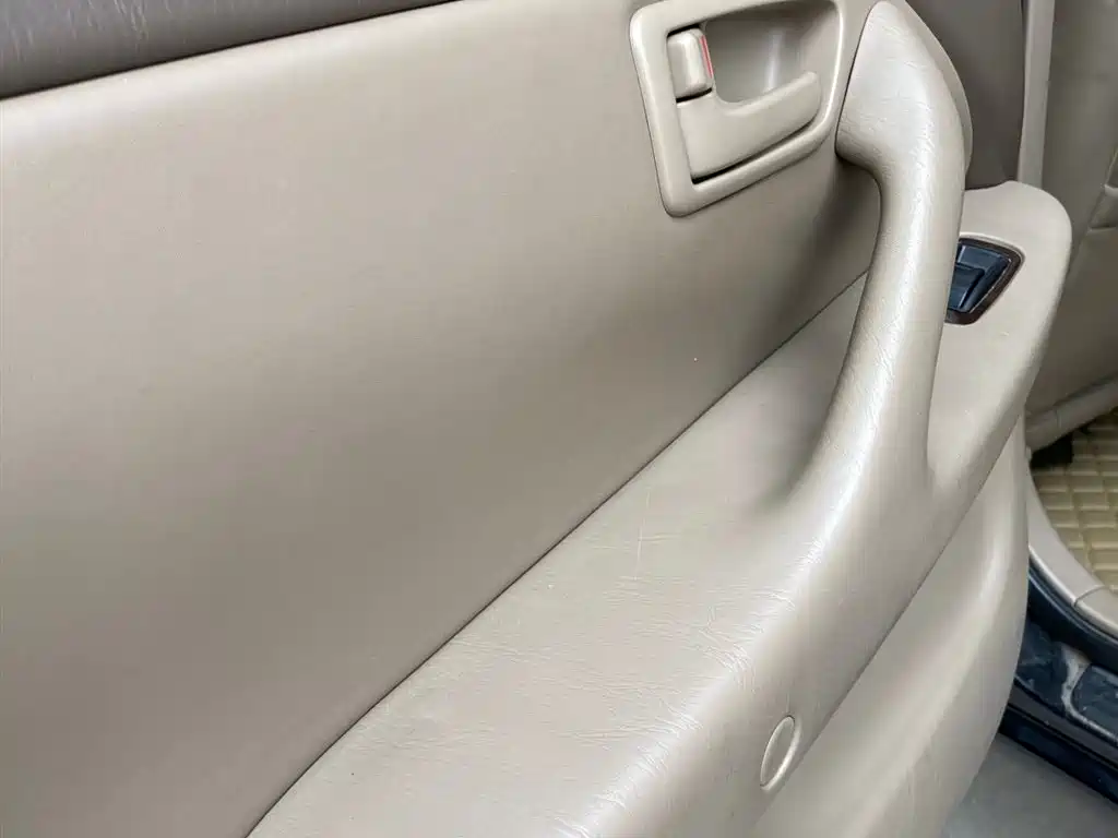 Toyota Camry 2001 — фото 15