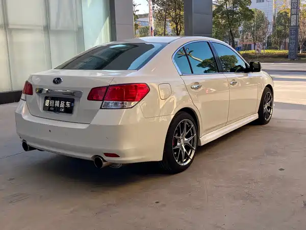 Subaru Legacy 2010