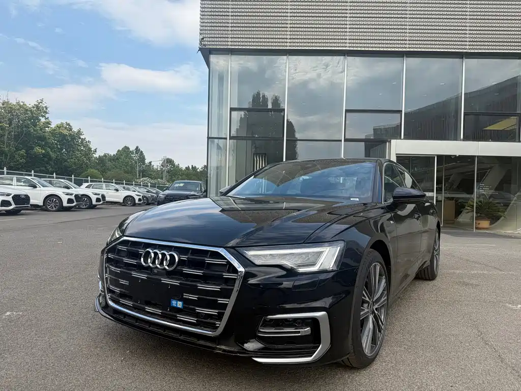 Audi A6L 2025