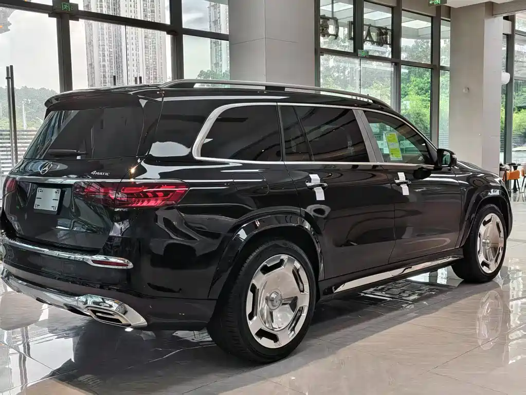 Mercedes-Benz GLS — фото 4