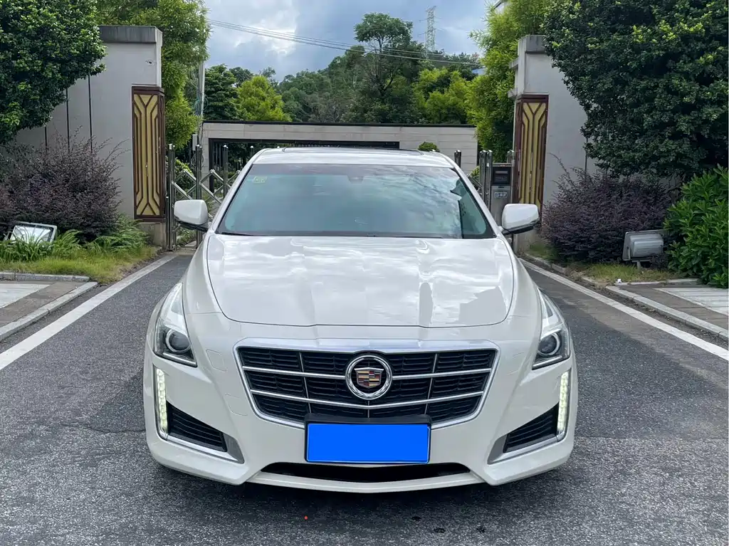Cadillac CTS 2015 — фото 2