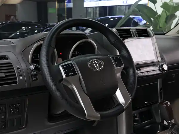 Toyota Prado 2010