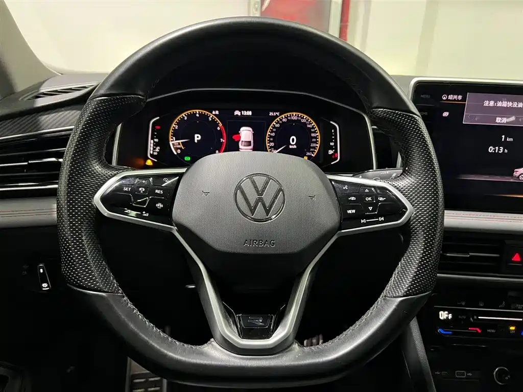 Volkswagen Tiguan X 2022 — фото 19