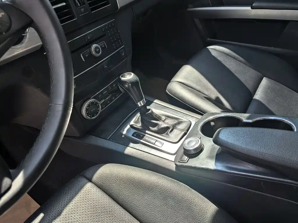 Mercedes-Benz GLK-Class 2011 — фото 13