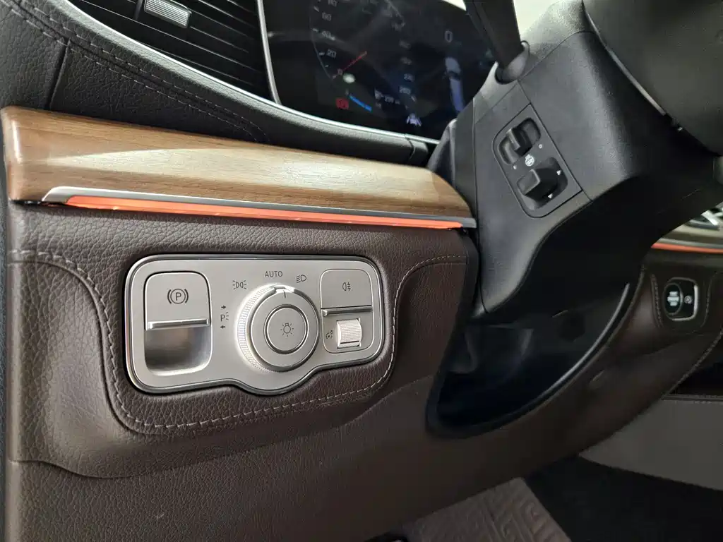 Mercedes-Benz GLS 2021 — фото 25
