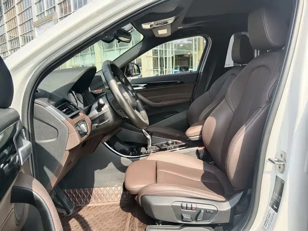 BMW X2 2020 — фото 9