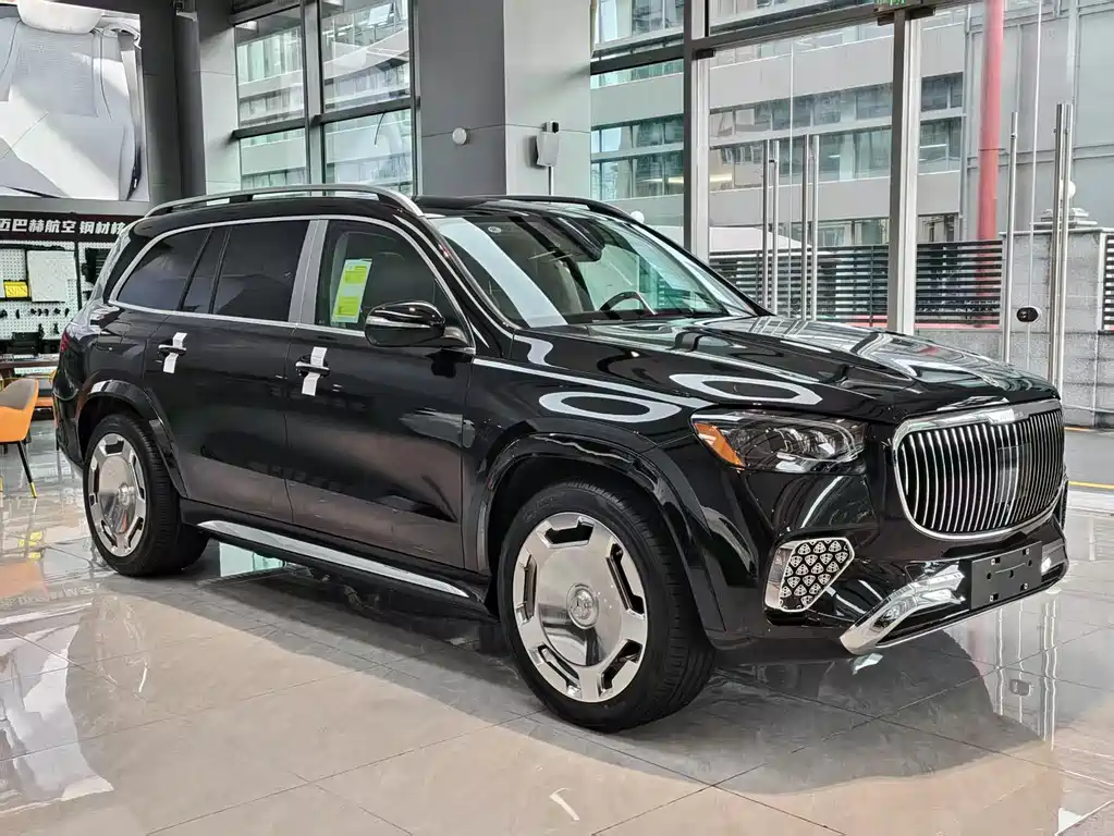 Mercedes-Benz GLS — фото 3