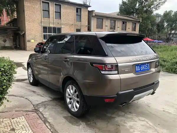 Land Rover Range Rover Sport 2016