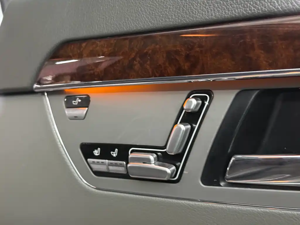 Mercedes-Benz S-Class 2007 — фото 16