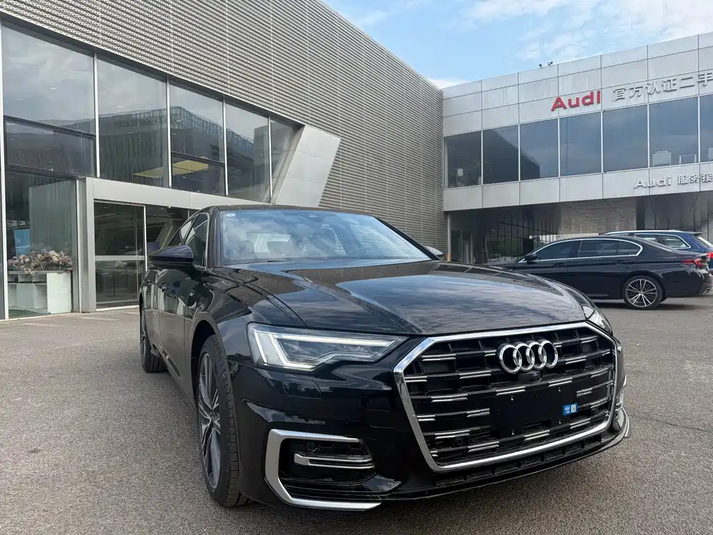 Audi A6L 2025 — фото 2