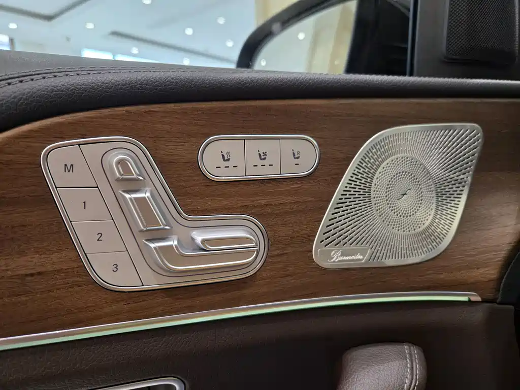 Mercedes-Benz GLS 2021 — фото 24