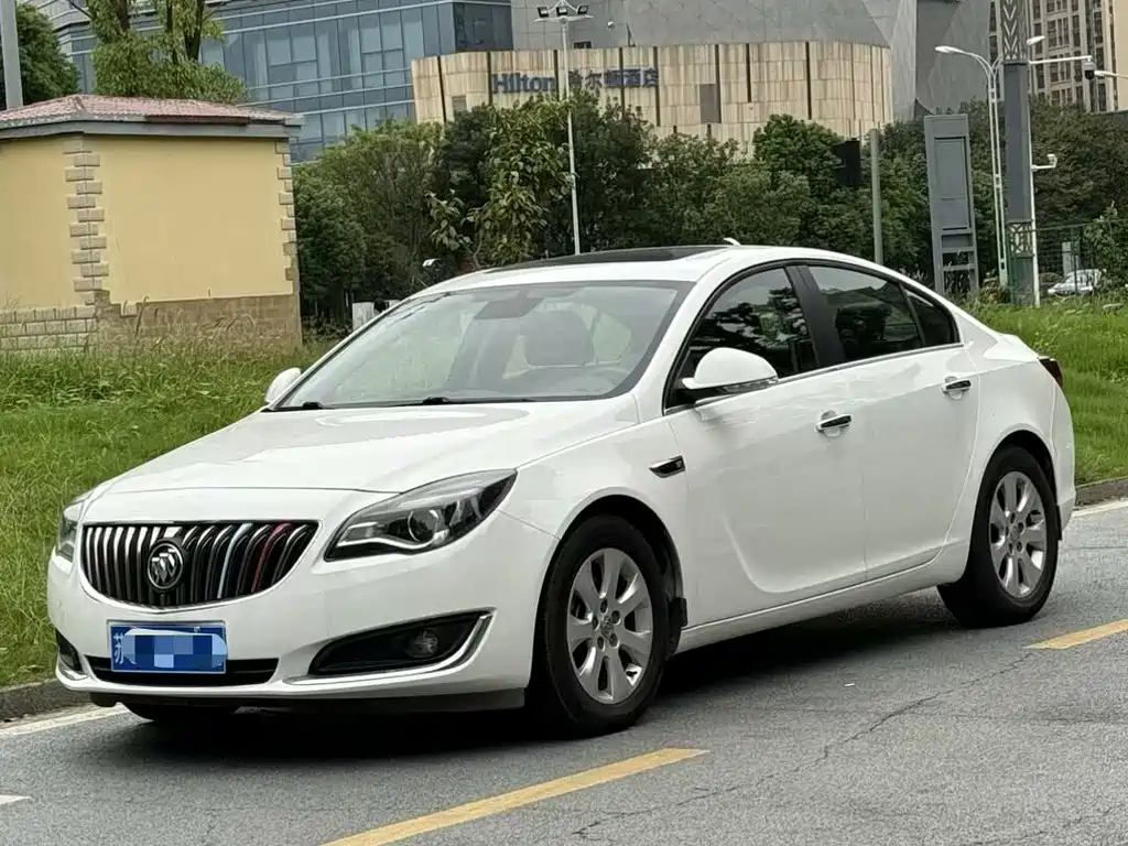 Buick Regal 2016
