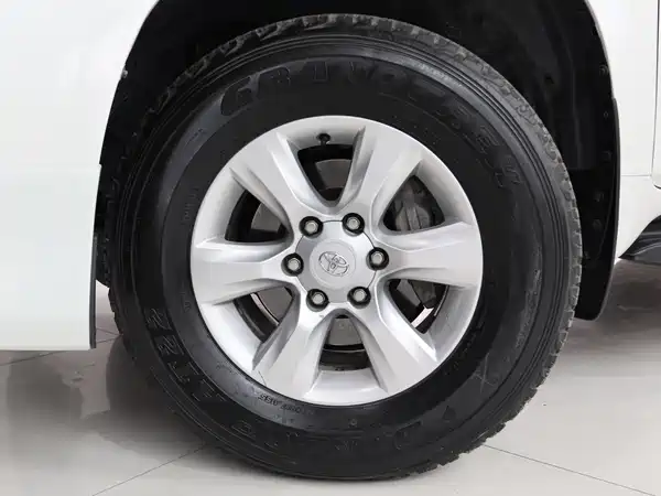 Toyota Prado 2010