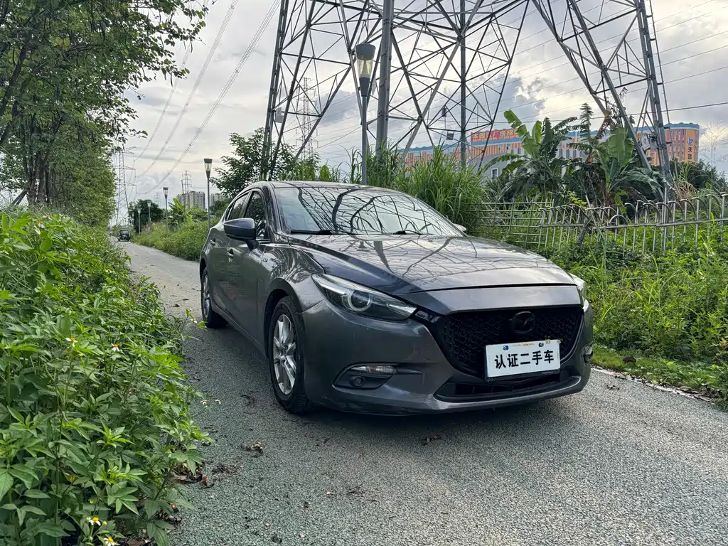 Mazda 3 Axela 2019 — фото 3