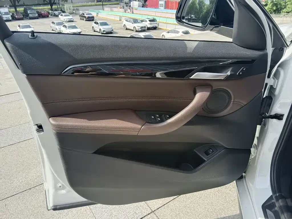 BMW X2 2020 — фото 14