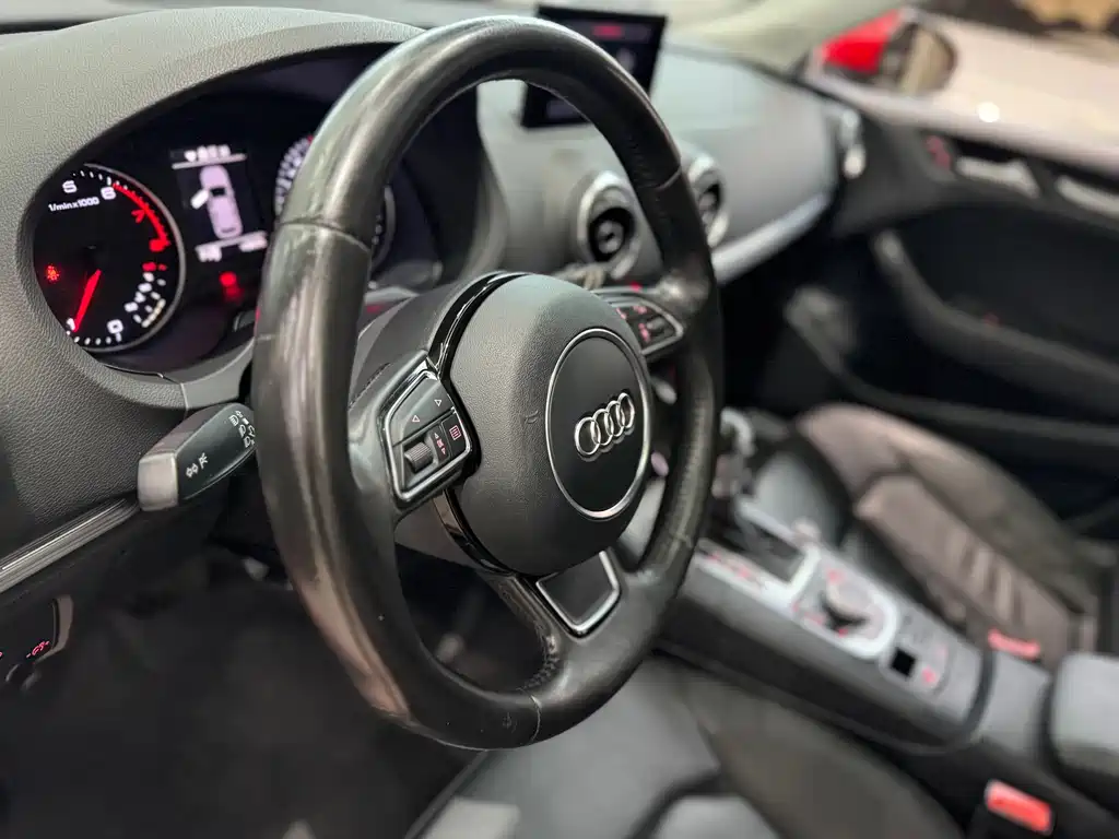 Audi A3 2016 — фото 14