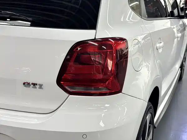 Volkswagen Polo 2016