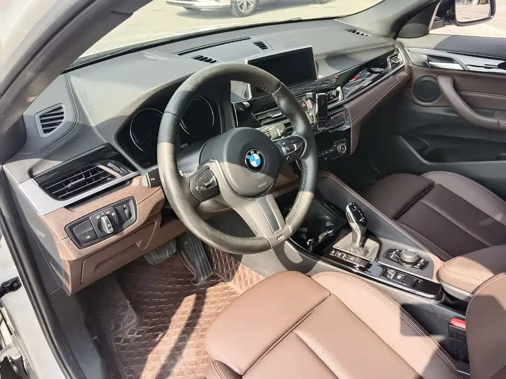 BMW X2 2020 — фото 12