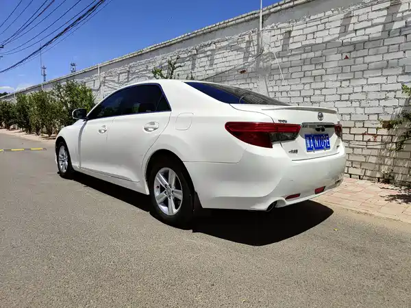 Toyota Reiz 2017