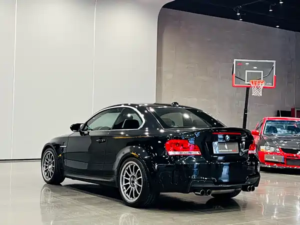 BMW 1 Series M 2011