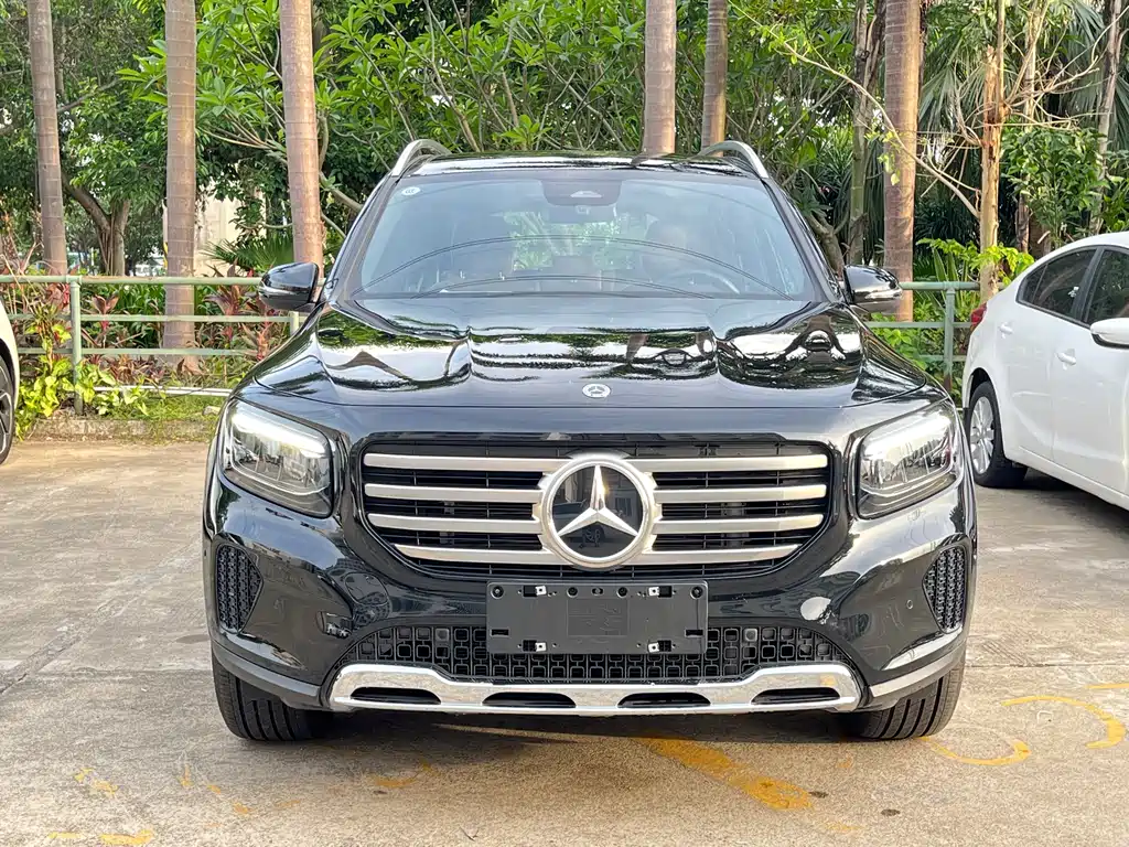 Mercedes-Benz GLB 2024 — фото 2