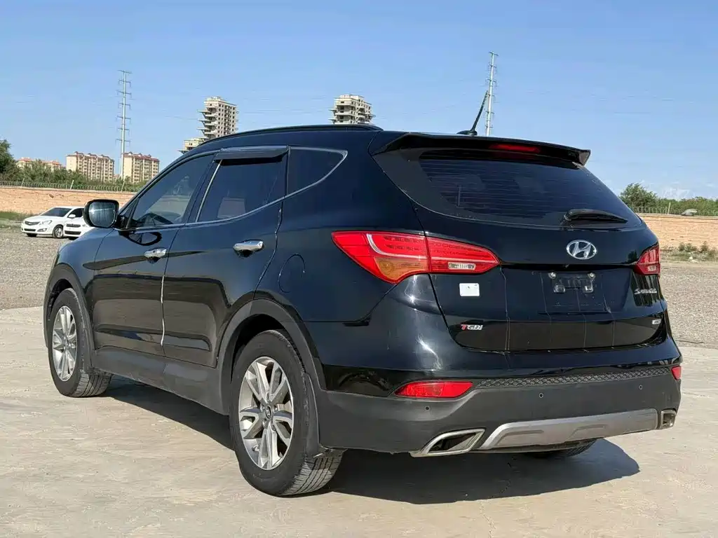 Hyundai Santa Fe 2014 — фото 6