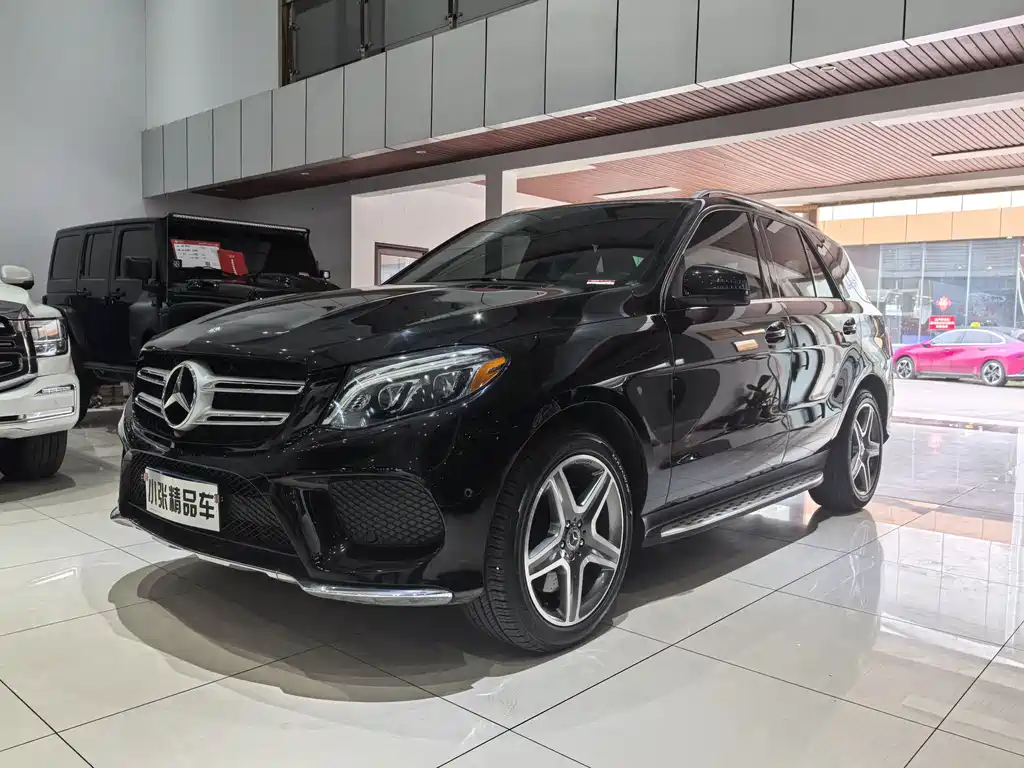 Mercedes-Benz GLE 2017 — фото 1