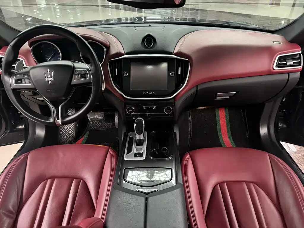 Maserati Ghibli 2016 — фото 7