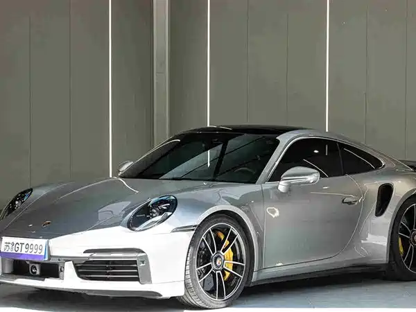Porsche 911 2021
