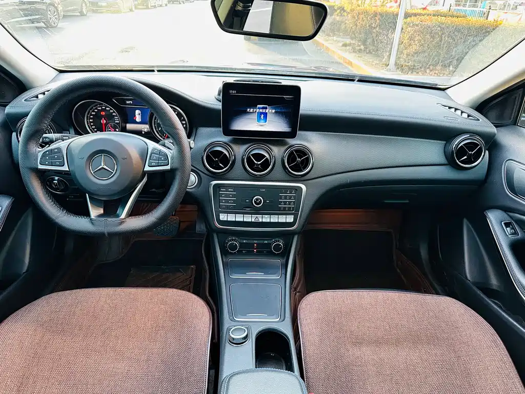 Mercedes-Benz GLA 2019 — фото 18