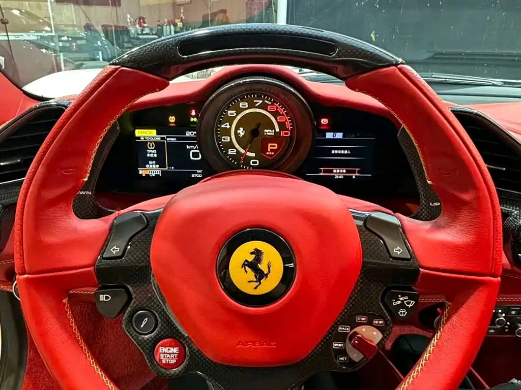 Ferrari 488 2018 — фото 9