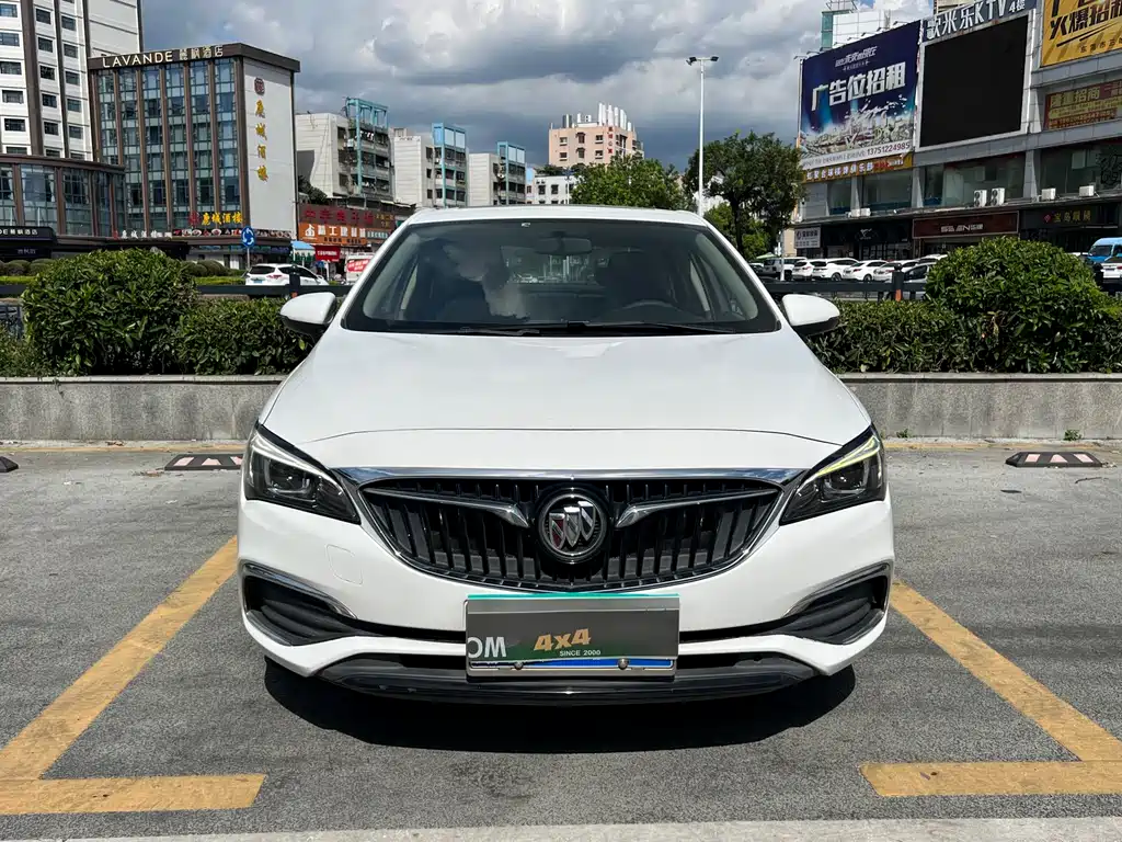 Buick Verano 2018 — фото 2