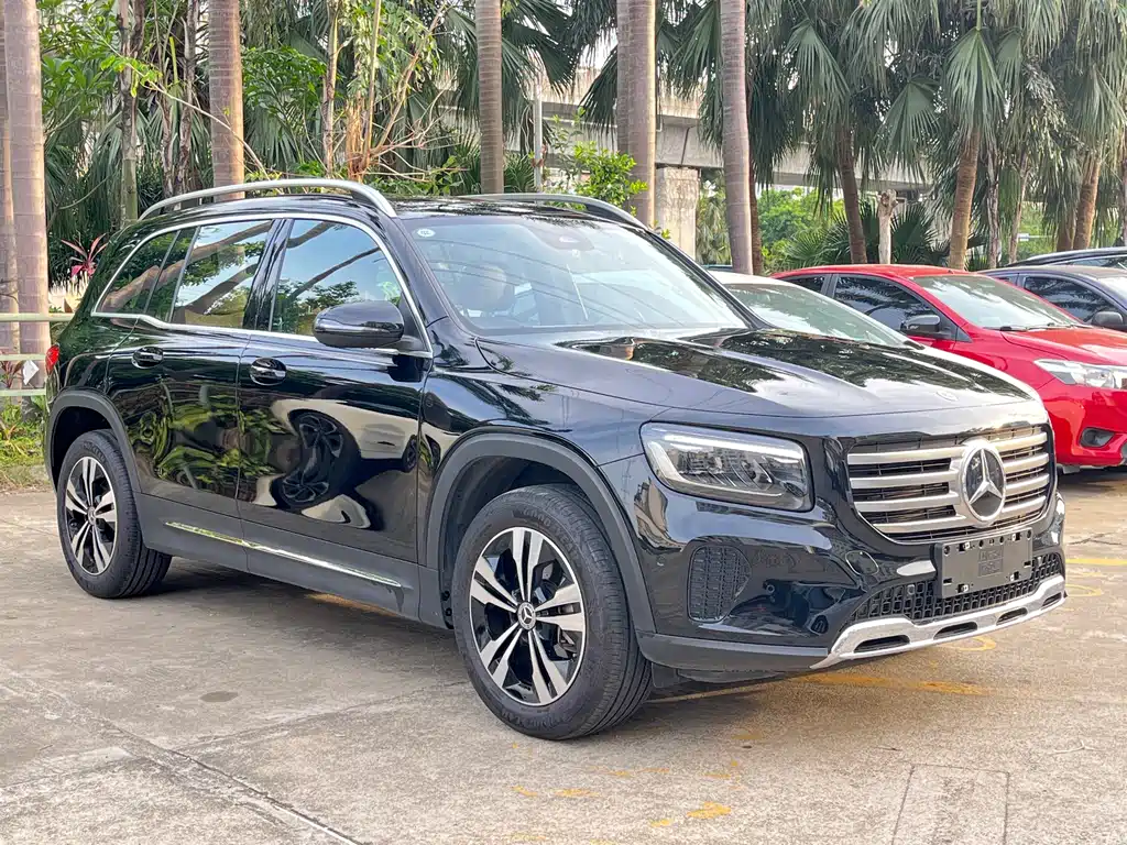 Mercedes-Benz GLB 2024 — фото 4