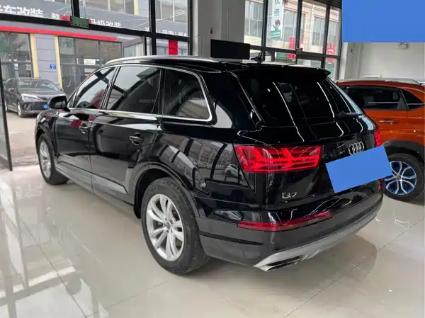 Audi Q7 2016