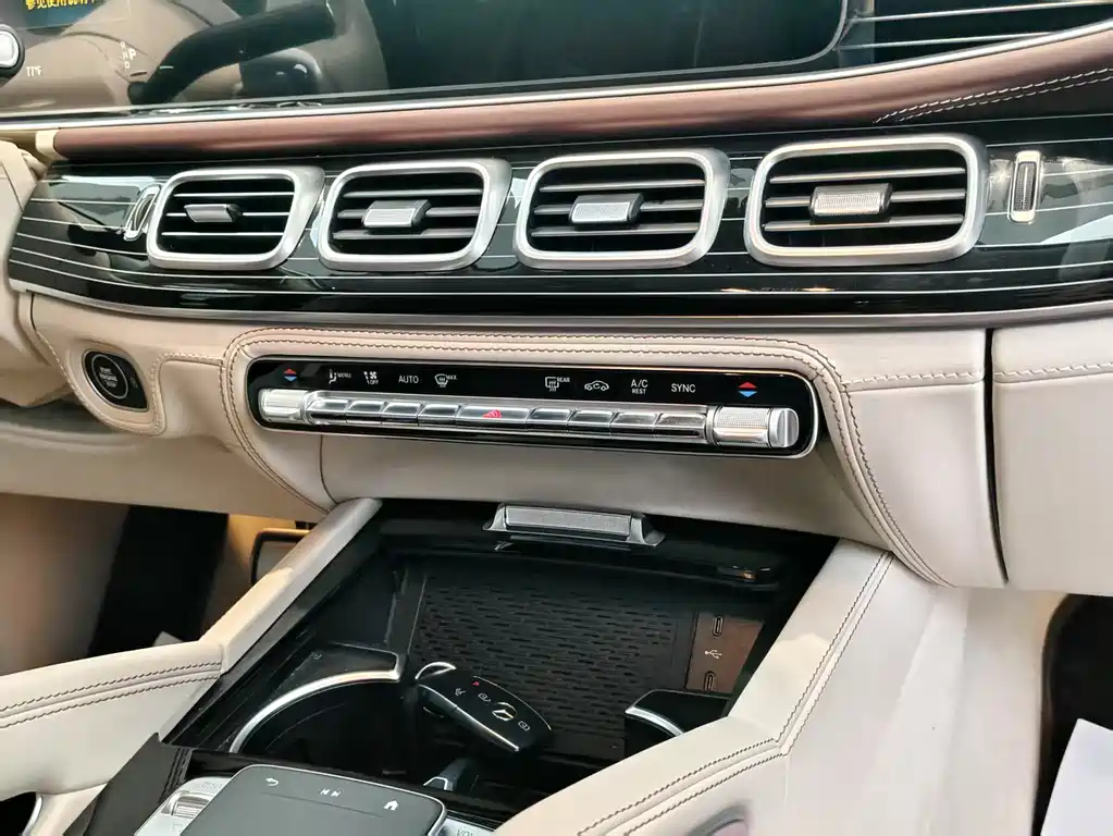 Mercedes-Benz GLS — фото 20