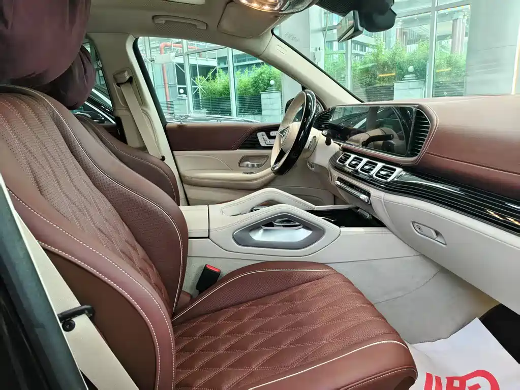 Mercedes-Benz GLS — фото 19