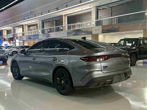 BYD Qin L 2025