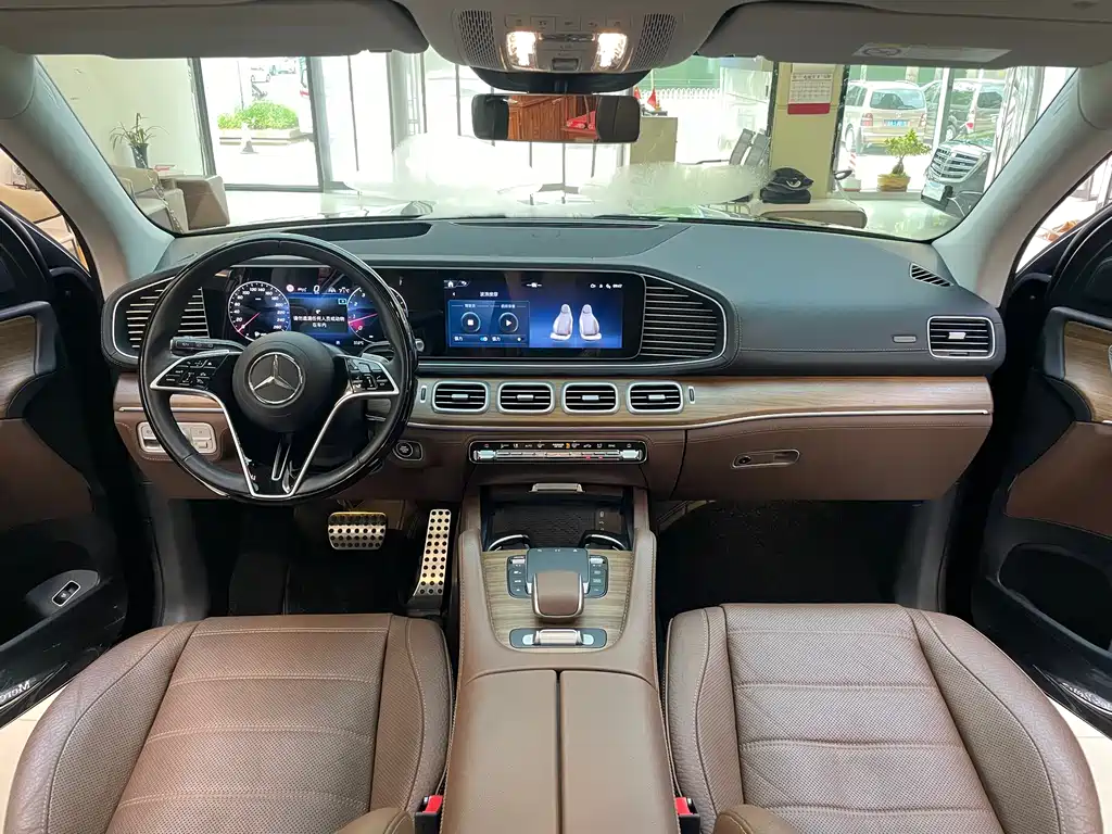 Mercedes-Benz GLS 2024 — фото 15