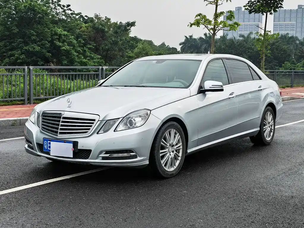 Mercedes-Benz E-Class 2013