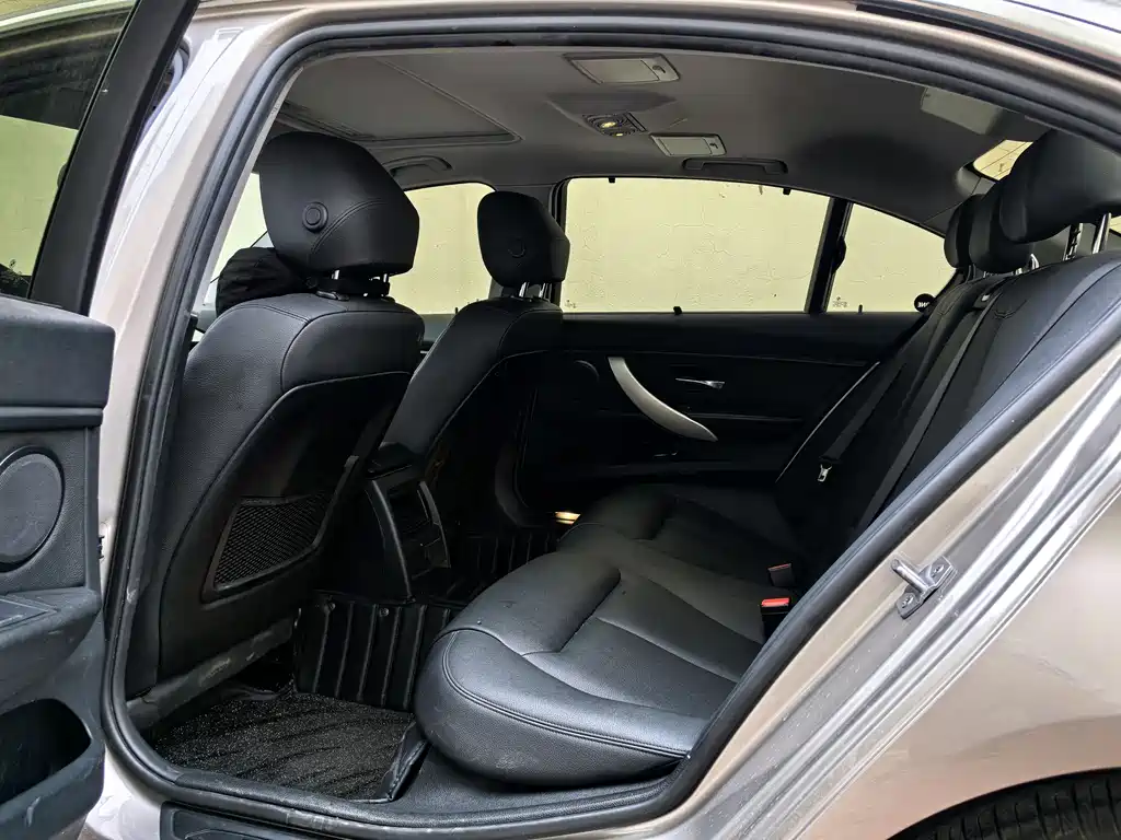 BMW 3 Series 2015