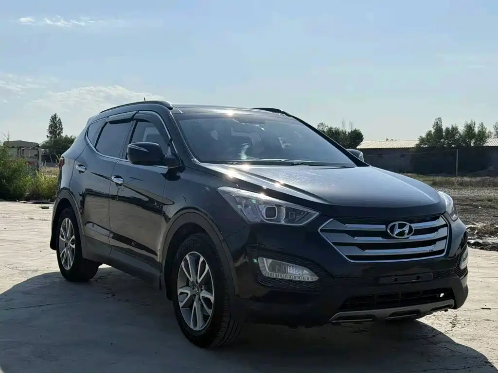 Hyundai Santa Fe 2014 — фото 3