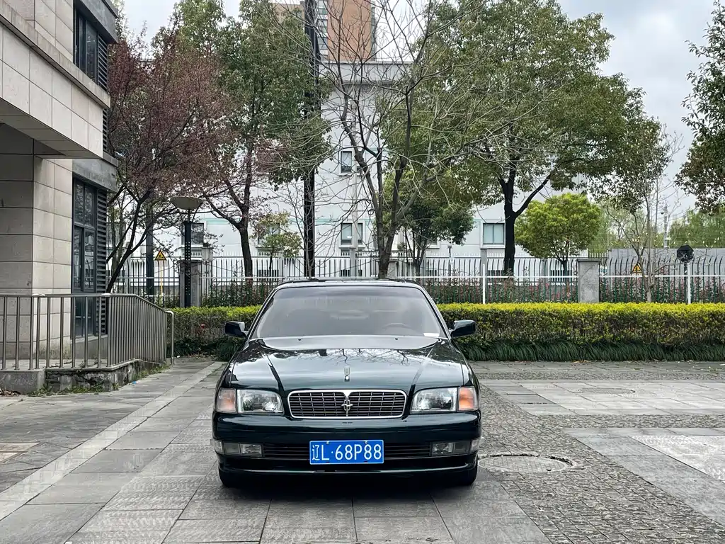Nissan Cedric 1997 — фото 1