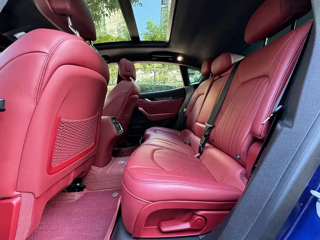 Maserati Levante 2022 — фото 10