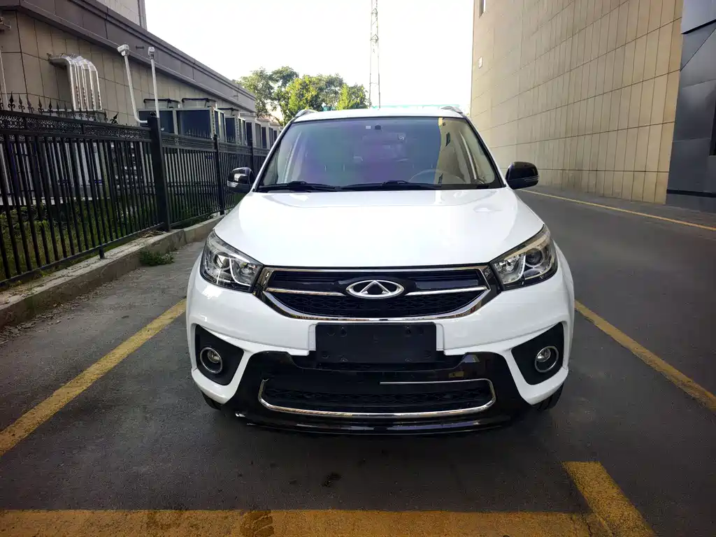 Chery Tiggo 3 2018 — фото 2
