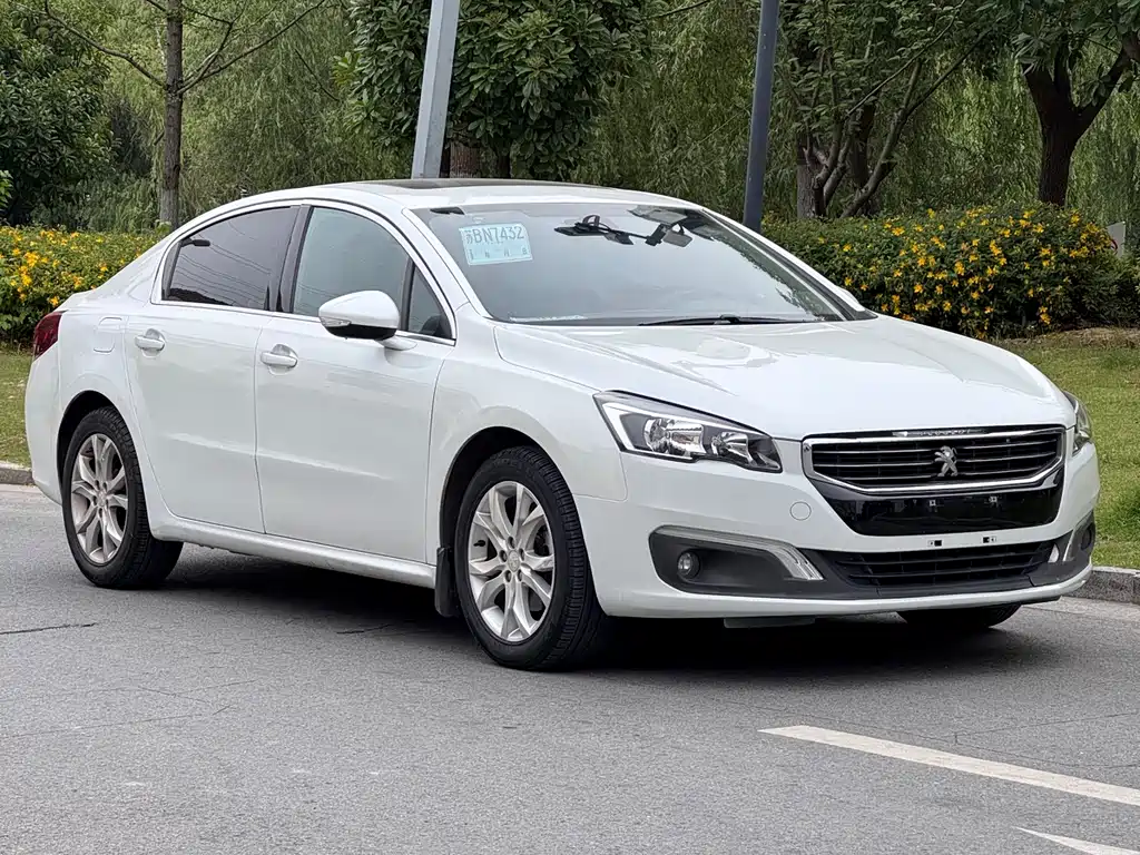 Peugeot 508 2016 — фото 3