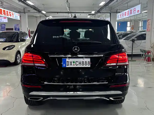 Mercedes-Benz GLE 2016