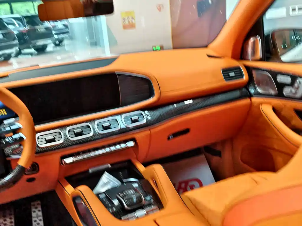 Mercedes-Benz GLS — фото 23