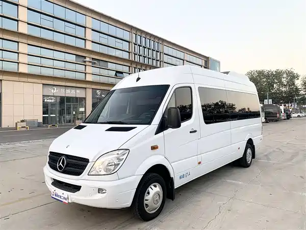 Mercedes-Benz Sprinter 2012