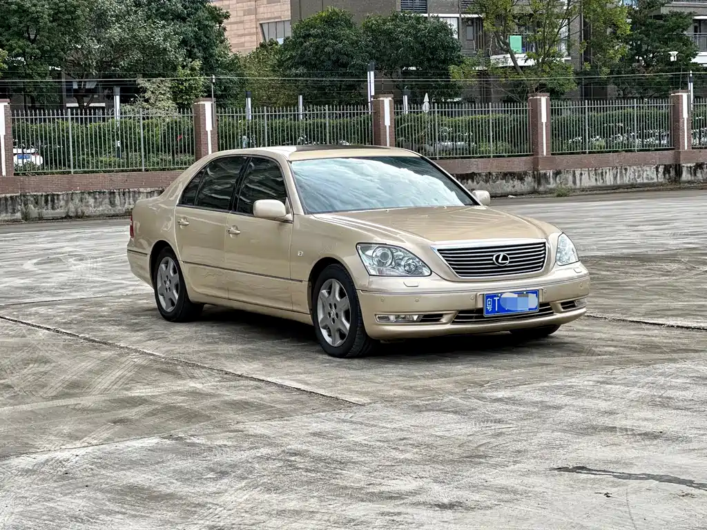 Lexus LS 2006