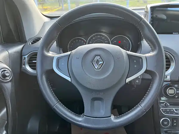 Renault Koleos 2012